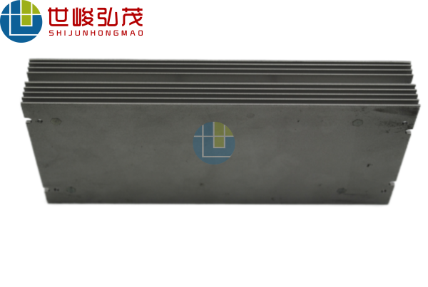 電子散熱器鋁型材的外觀與性能的簡單介紹 電子散熱器鋁型材的外觀與性能的簡單介紹