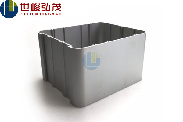 新能源汽車儲(chǔ)能電池盒鋁型材精密深加工 新能源汽車儲(chǔ)能電池盒鋁型材精密深加工