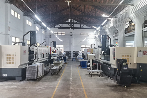 世峻弘茂生產(chǎn)基地28 世峻弘茂生產(chǎn)基地28